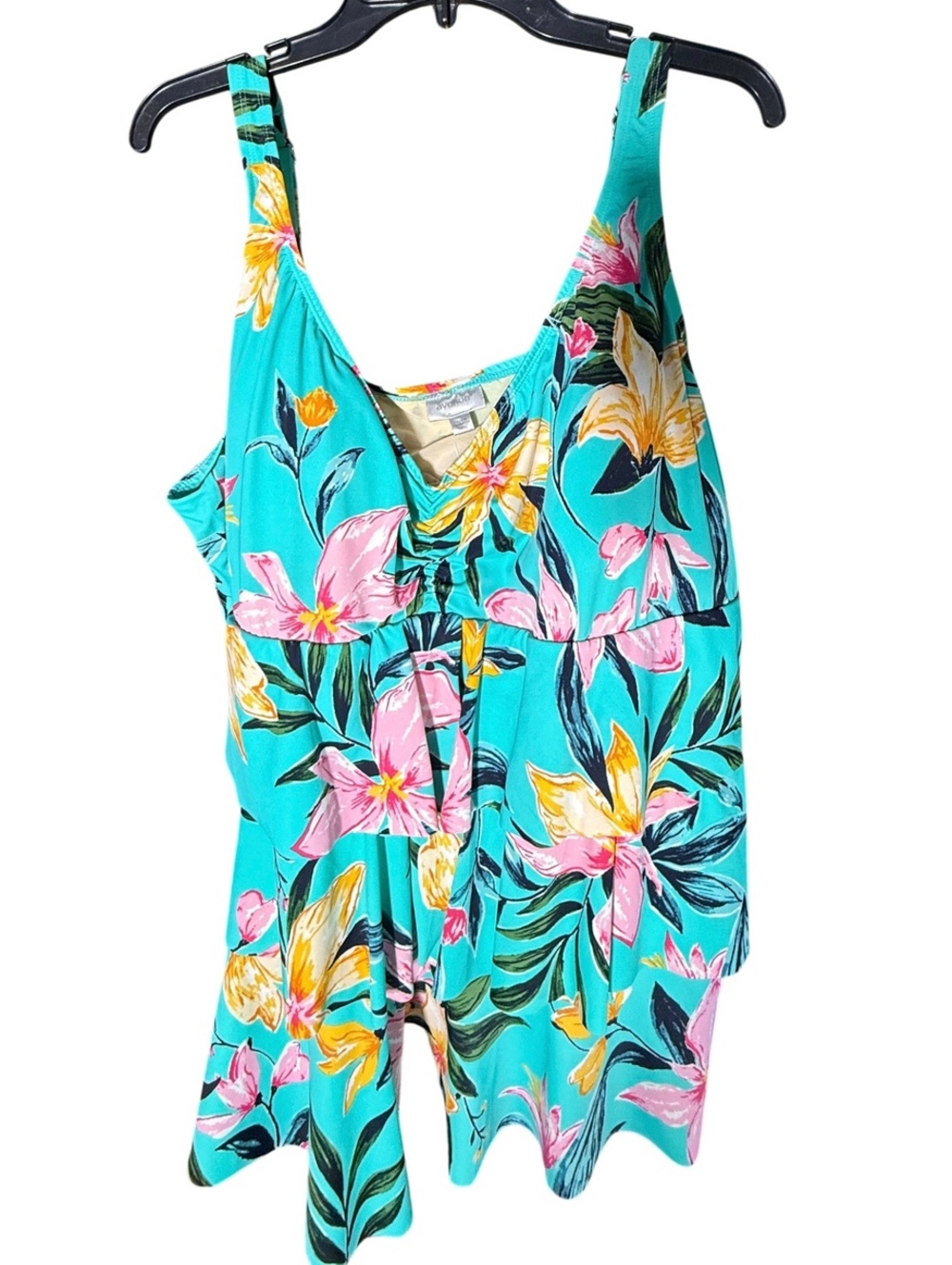 NWT Avenue Tankini Swim Top 28